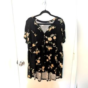 TORRID 3X Super Soft Babydoll Black Floral Top